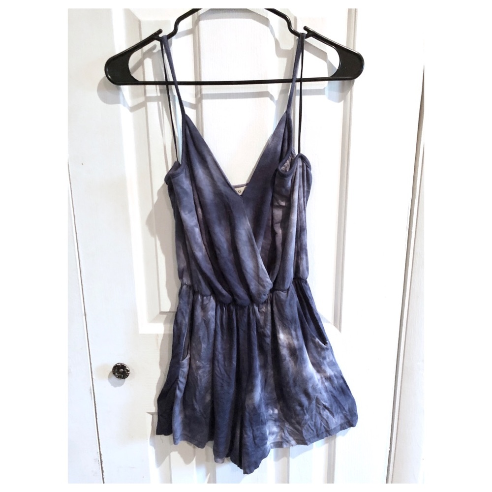 Francesca’s Ginger G blue Tye Dye v neck Romper